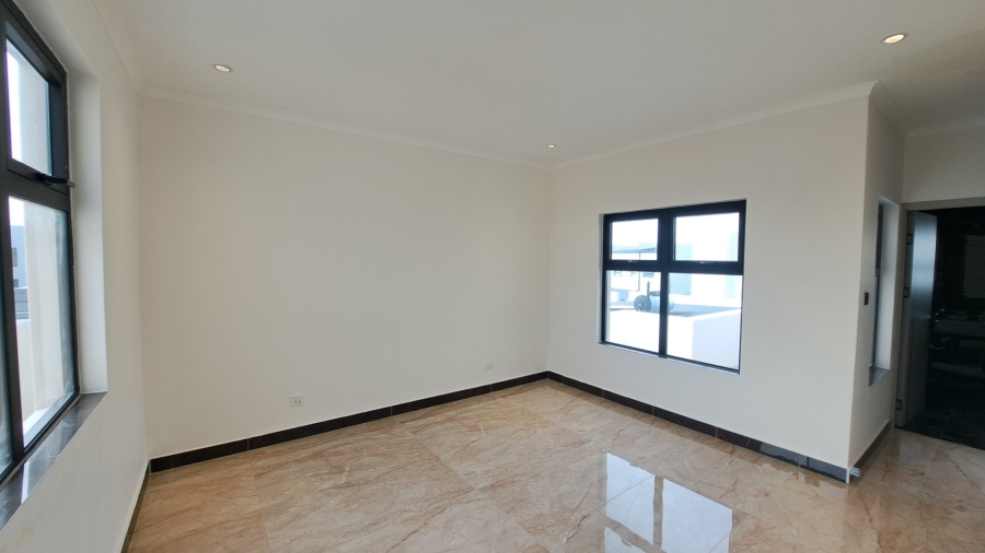 3 Bedroom Property for Sale in Sandown Western Cape